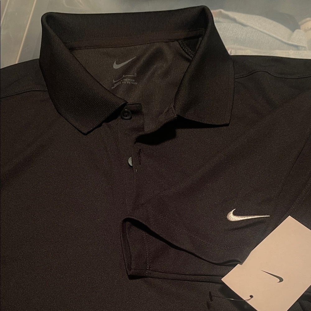 Nike Men's Black Polo Shirt